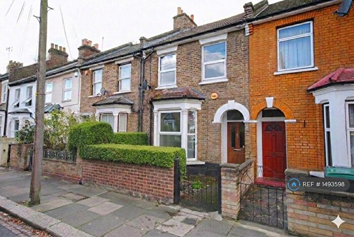 4 Bedroom Terraced House To Rent In Bruce Castle Road, London, N17