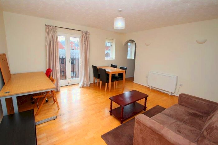1 Bedroom Apartment To Rent In Blackfriars, Newcastle City Centre, NE1
