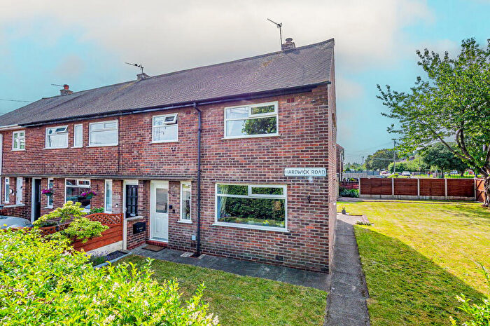 3 Bedroom End Of Terrace House For Sale In Hardwick Road, Partington, Manchester, M31