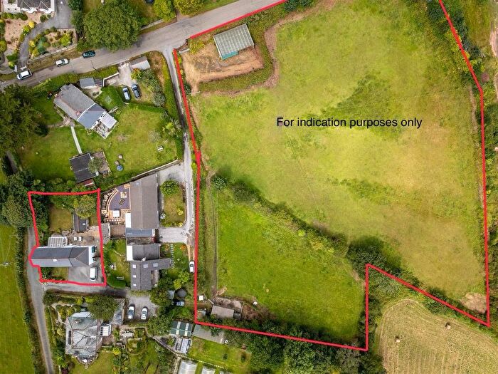 3 Bedroom Barn Conversion For Sale In Trevarth, Redruth, TR16