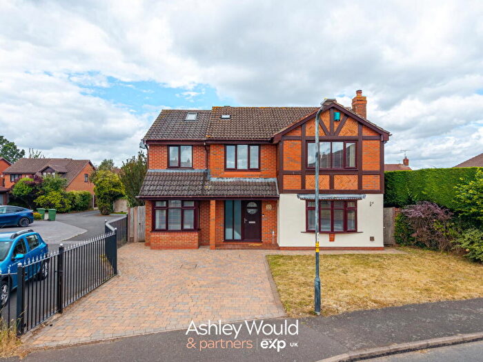 5 Bedroom Detached House For Sale In Pochard Close, Kidderminster, DY10