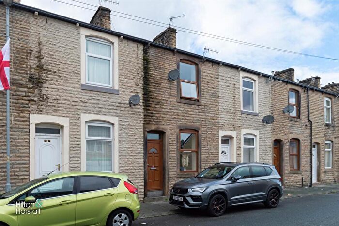 2 Bedroom Terraced House For Sale In Branch Road, Burnley, Lancashire, BB11