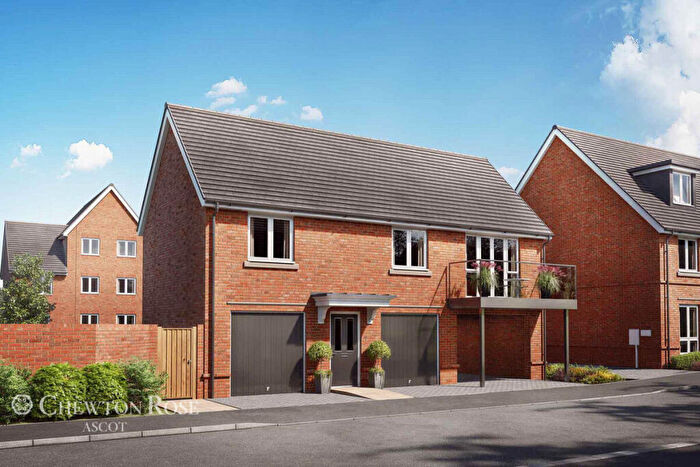 2 Bedroom Coach House For Sale In Kings Ride, Ascot, SL5