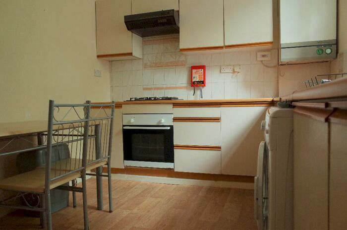 1 Bedroom Flat To Rent In Flat, , Richmond, Roath, Cardiff, CF24