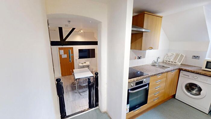 6 Bedroom Terraced House To Rent In Flat Barker Gate, Nottingham, Nottinghamshire, NG1