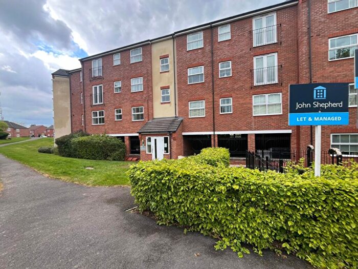 2 Bedroom Flat To Rent In Wharf Lane, Solihull, West Midlands, B91
