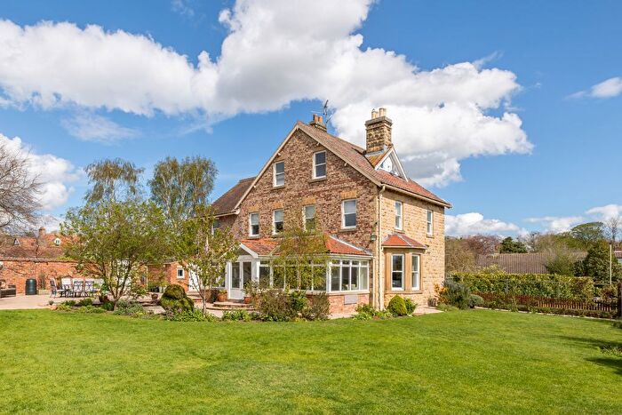 5 Bedroom Property For Sale In Thornton Le Dale, North York Moors National Park, YO18