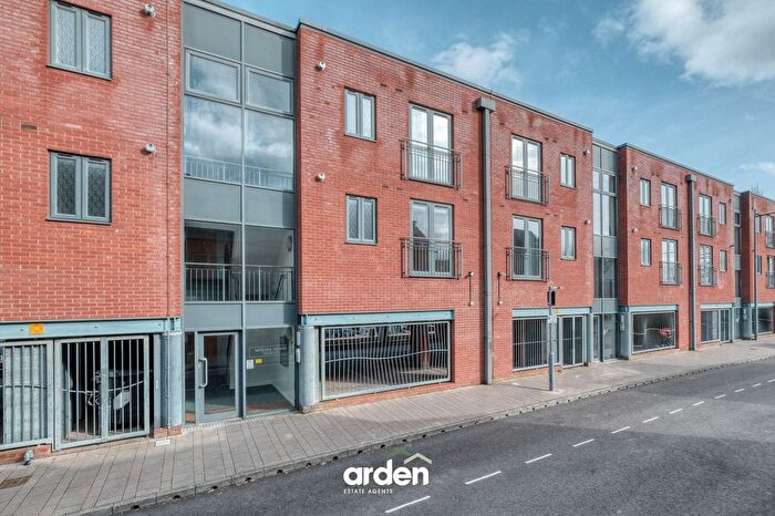 2 Bedroom Flat For Sale In Diglis Dock Road, Worcester, WR5