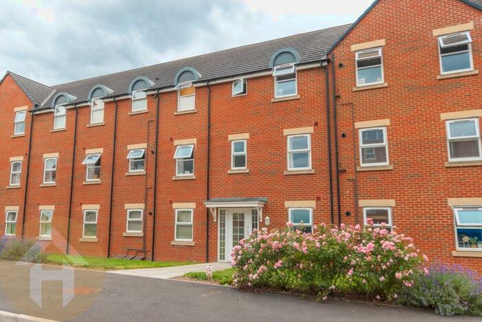 2 Bedroom Flat To Rent In Cloatley Crescent, Royal Wootton Bassett, Wiltshire, SN4