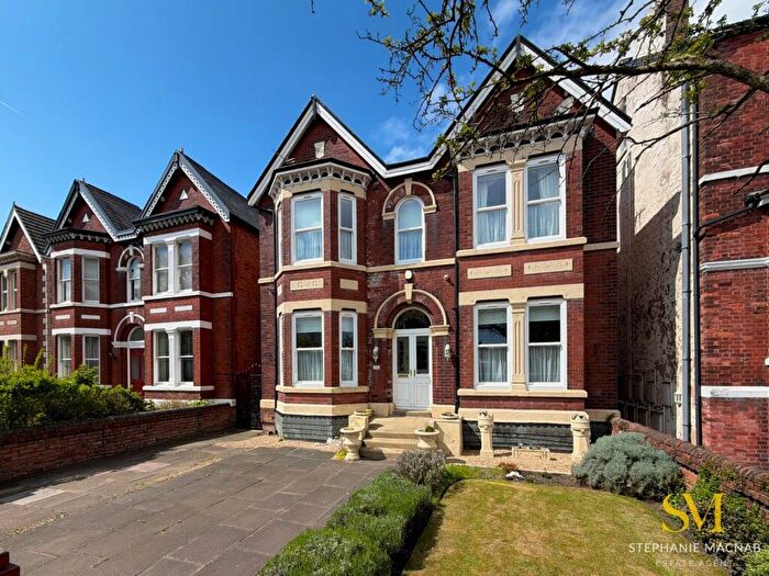 4 Bedroom Detached House For Sale In Liverpool Road, Birkdale, Southport, PR8