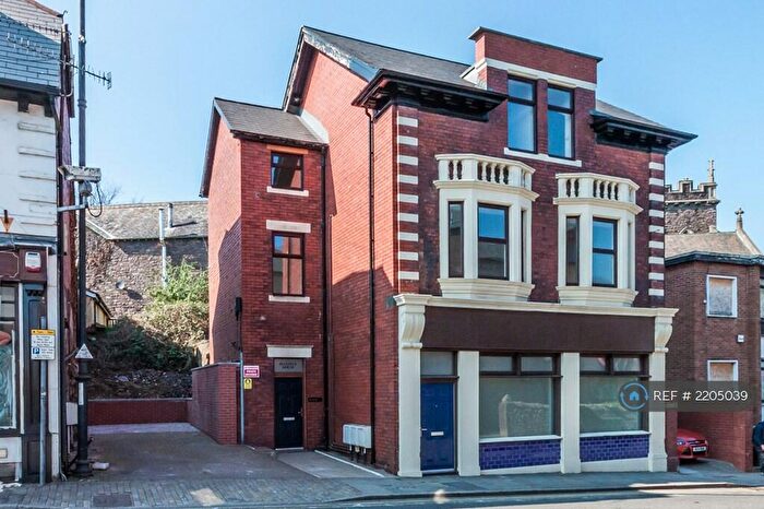 2 Bedroom Flat To Rent In Clarence Street, Pontypool, NP4