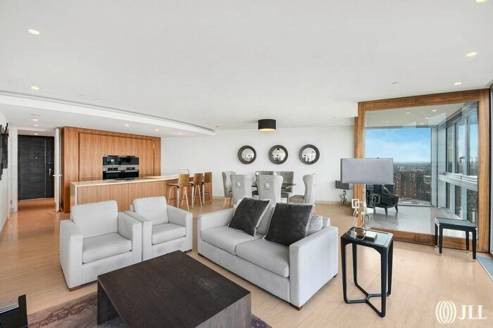 3 Bedroom Flat To Rent In St. George Wharf, London, SW8