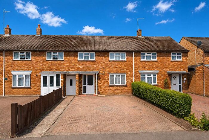 3 Bedroom Terraced House For Sale In Oldfield Road, London Colney, St. Albans, AL2