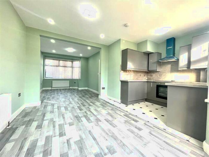 3 Bedroom Semi-Detached House To Rent In Lombard Avenue, Enfield, EN3