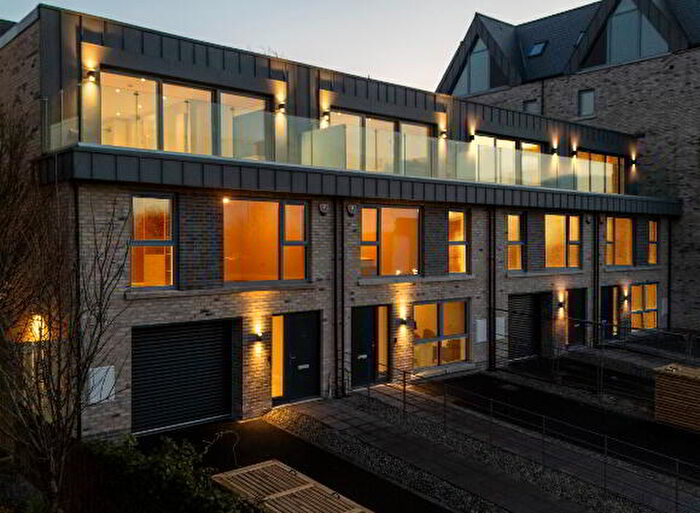 4 Bedroom Mid TownHouse For Sale In Priory Gate, Holywood, BT18