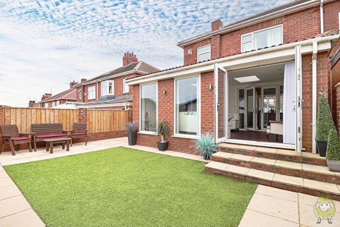 3 Bedroom Semi-Detached House For Sale In Marina Drive, South Shields, NE33