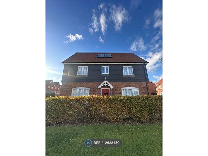 3 Bedroom Detached House To Rent In Hodgkin Way, Didcot, OX11