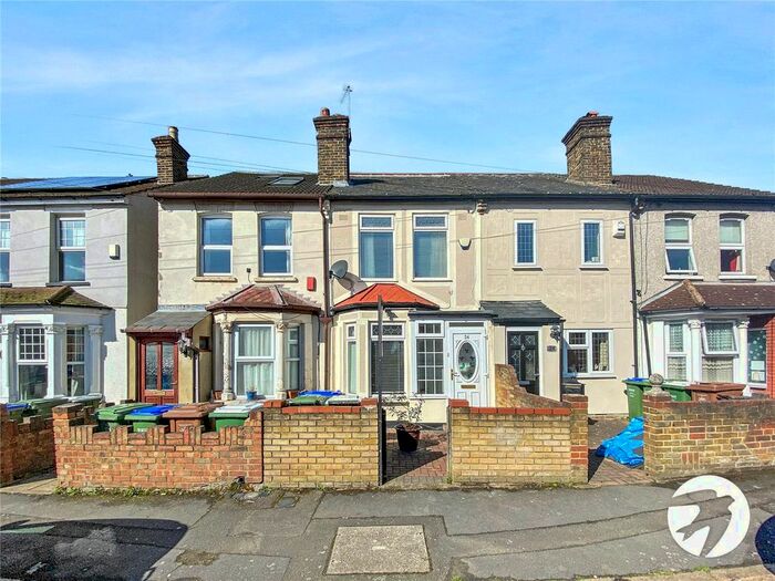 3 Bedroom Terraced House To Rent In Royal Oak Road, Bexleyheath, DA6