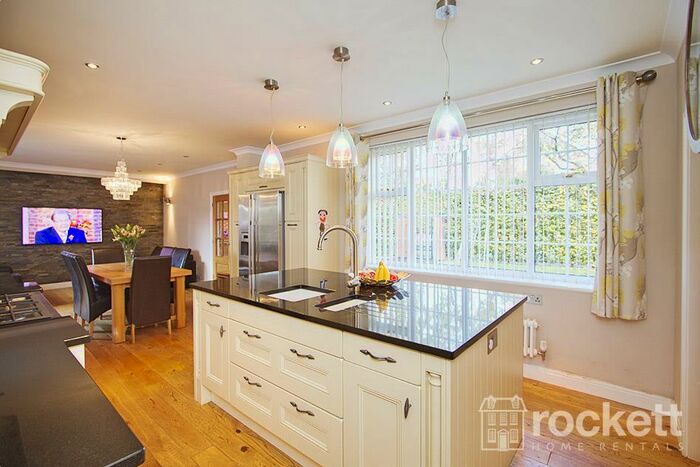 5 Bedroom Detached House To Rent In Harrowby Drive, The Westlands, Newcastle Under Lyme, Staffordshire, ST5