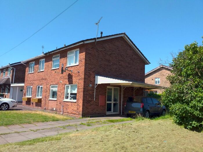 3 Bedroom Semi-Detached House To Rent In Walcot Drive, Birmingham, B43