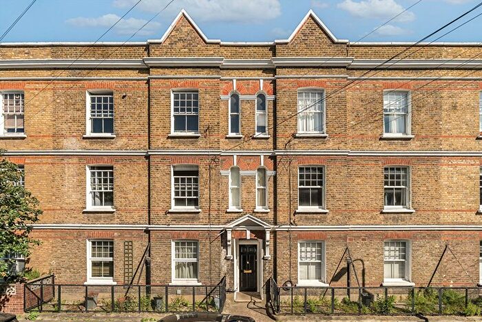 1 Bedroom Flat To Rent In St. Olaf's Road, Fulham, London, SW6