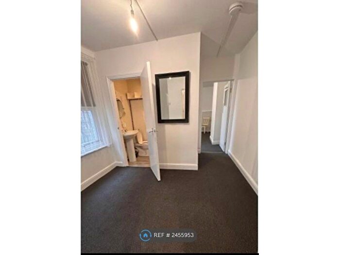 1 Bedroom Flat To Rent In Shirley Road, Southampton, SO15