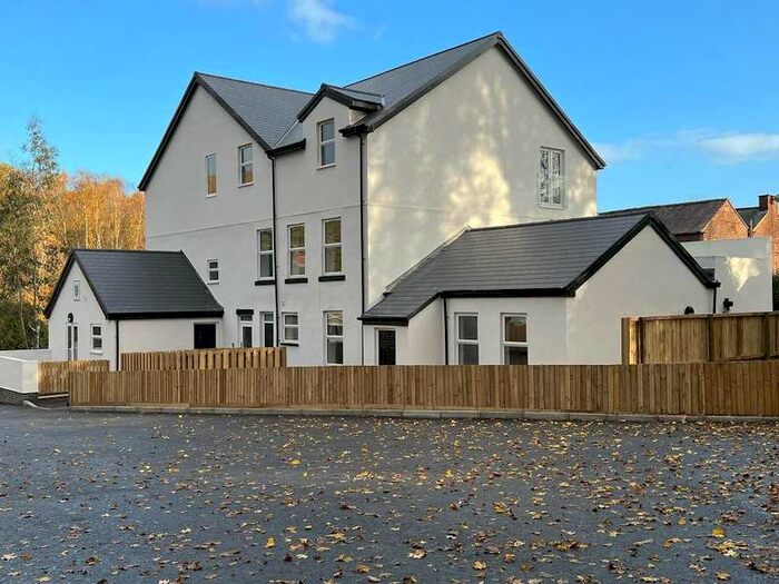 1 Bedroom Flat To Rent In Main Road, Unstone, Dronfield, North East Derbyshire, S18