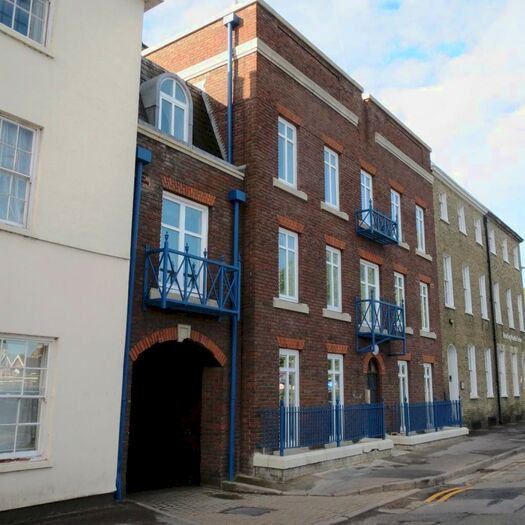 1 Bedroom Apartment To Rent In Castle Street, Reading, RG1