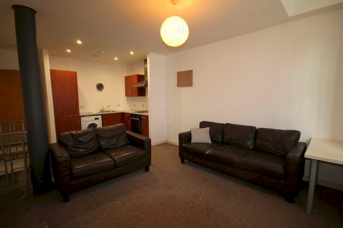 2 Bedroom Ground Flat To Rent In Henry Street, Liverpool, L1
