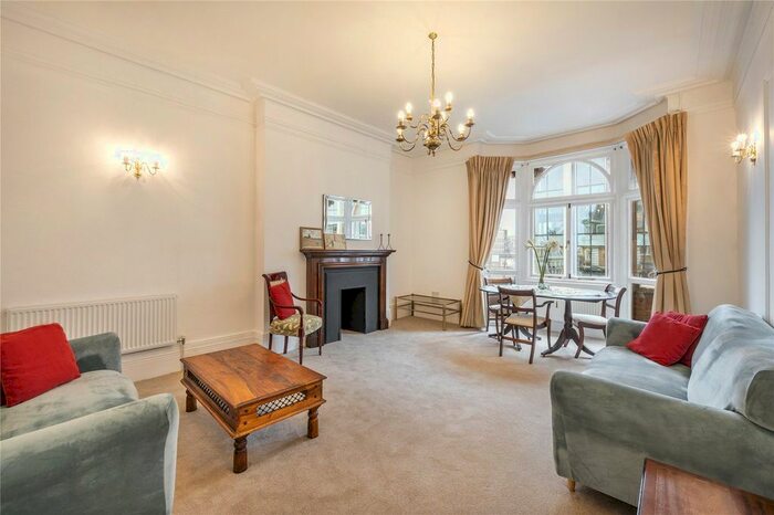 3 Bedroom Flat To Rent In Wigmore Mansions, Wigmore Street, London, W1U