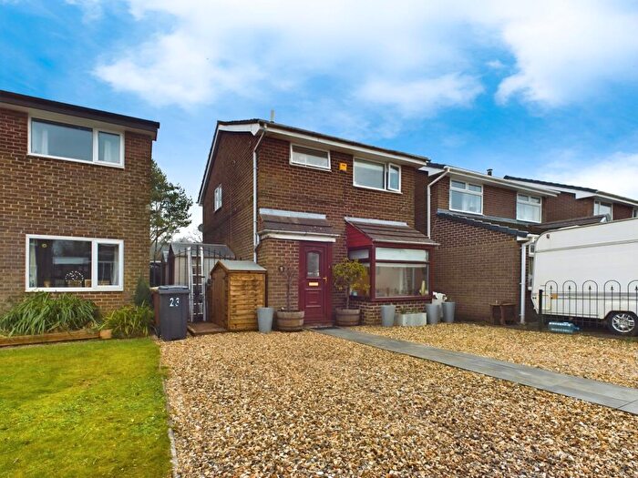 3 Bedroom Detached House For Sale In Grange Park Avenue, Chapel-En-Le-Frith, SK23