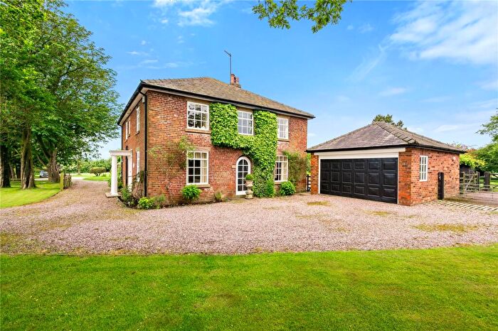 4 Bedroom Semi-Detached House To Rent In Station Road, Singleton, Poulton-le-Fylde, Lancashire, FY6