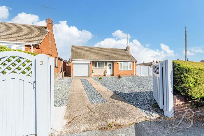 4 Bedroom Detached Bungalow For Sale In Olive Grove, Forest Town, Mansfield, NG19