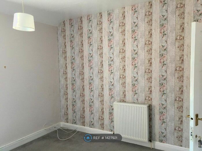 2 Bedroom Terraced House To Rent In Coronation Road, Stoke-On-Trent, ST4
