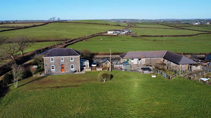 4 Bedroom Detached House For Sale In St. Clears, SA33