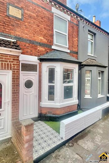 3 Bedroom Terraced House For Sale In Wallis Street, Nottingham, Nottinghamshire, NG6