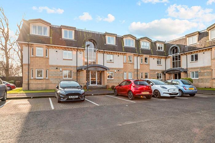 3 Bedroom Flat For Sale In Beechwood Gardens, Stirling, FK8