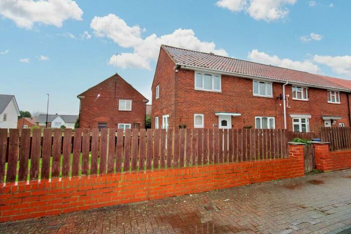 3 Bedroom Semi-Detached House To Rent In Carsdale Road, Kenton, Newcastle Upon Tyne, Tyne And Wear, NE3