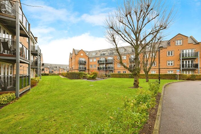1 Bedroom Apartment For Sale In Constables Way, Hertford, SG13