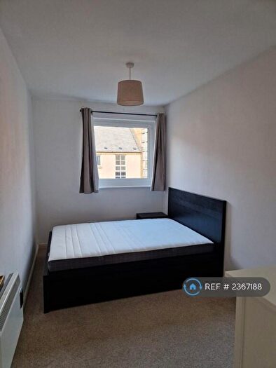 2 Bedroom Flat To Rent In Blandfield, Edinburgh, EH7