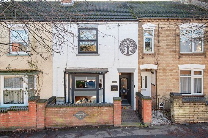 2 Bedroom Property For Sale In Wollaston Road, Irchester, Wellingborough, NN29