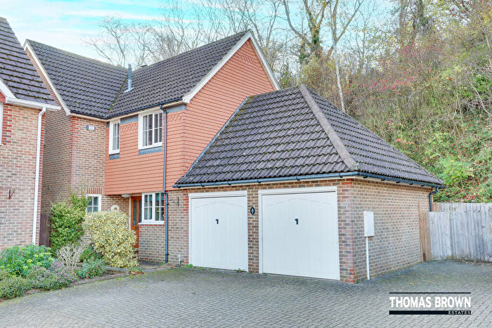 4 Bedroom Detached House For Sale In Huron Close, Green Street Green, BR6