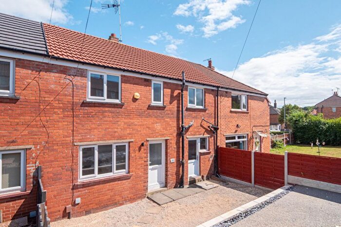 3 Bedroom Terraced House To Rent In Standale Crescent, Pudsey, LS28