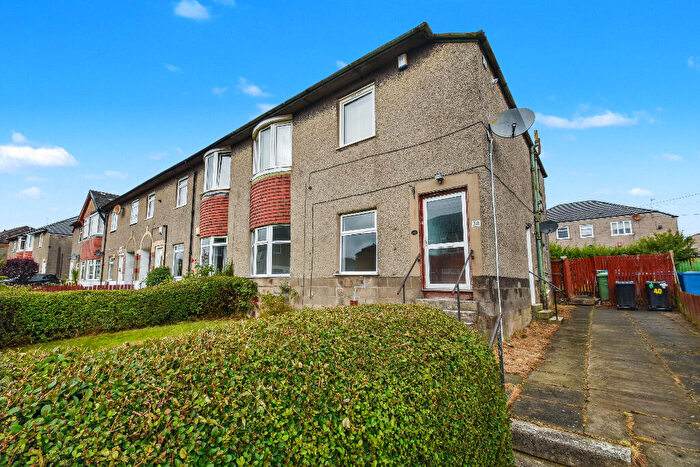 3 Bedroom Flat For Sale In Burnfoot Drive, Hillington, Glasgow, G52