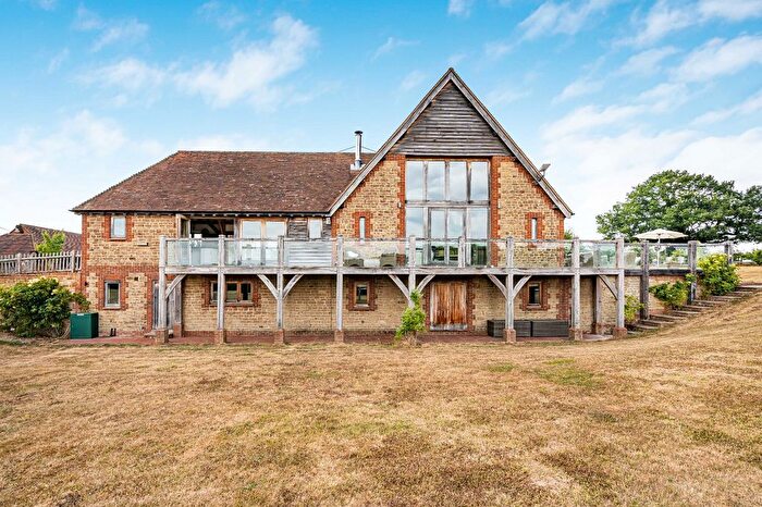 5 Bedroom Detached House For Sale In Wisborough Green, Billingshurst, West Sussex, RH14