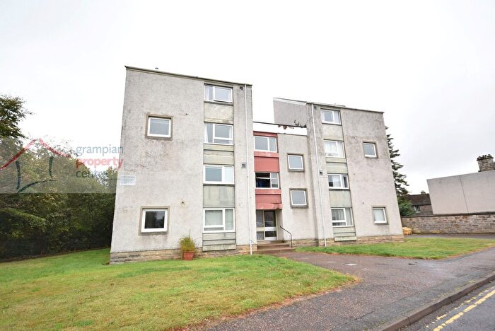 2 Bedroom Flat For Sale In North Port, Elgin, IV30