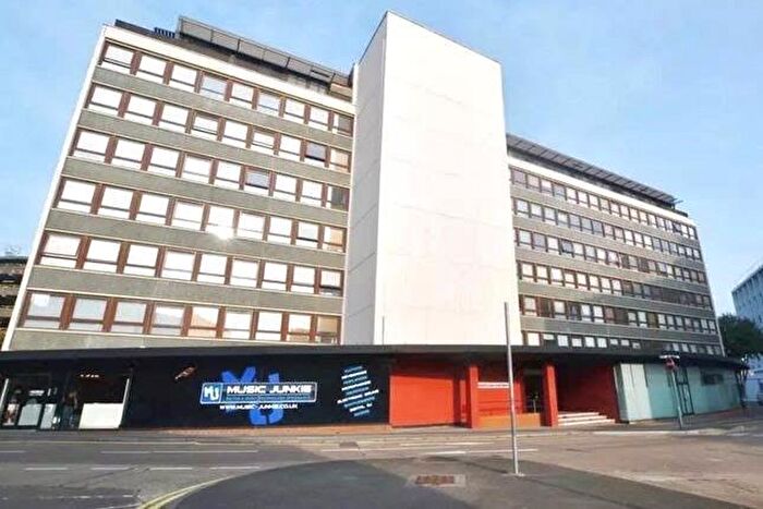 2 Bedroom Apartment For Sale In Lee Circle, Leicester, LE1