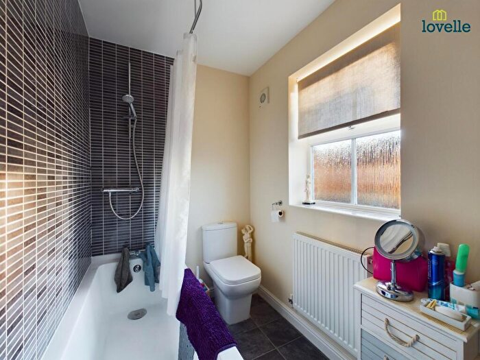 2 Bedroom Semi-Detached House For Sale In Lime Walk, Market Rasen, LN8