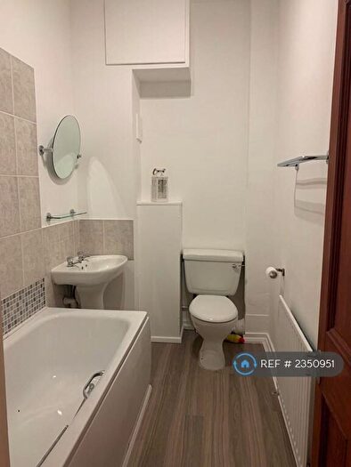 1 Bedroom Flat To Rent In Victoria Road, Aberdeen, AB11