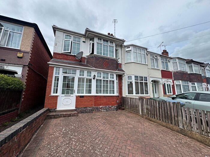 3 Bedroom End Of Terrace House To Rent In Grangemouth Road, Coventry, CV6